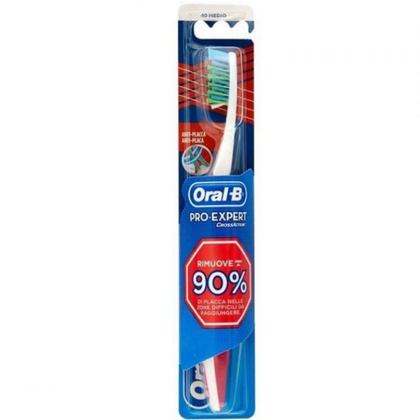 ORAL-B SPAZZOLINO PRO-EXPERT CROSSACTION 40 MEDIO